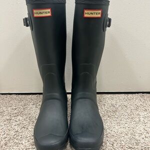 Hunter Classic Black Tall Boots